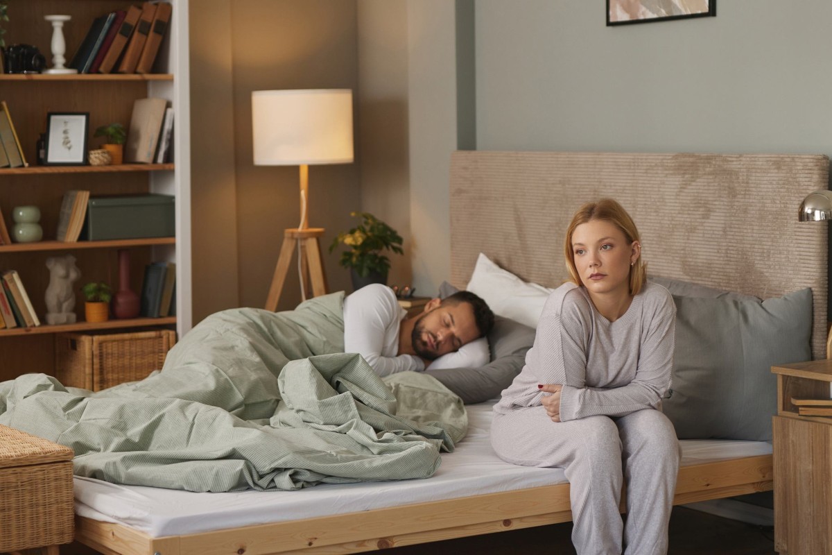 Jak odnaleźć bliskość w związku po narodzinach dziecka? Praktyczne porady dla rodziców przedszkolaków